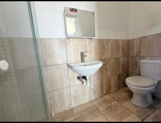 1 BEDROOM PROPERTY TO RENT IN BLOEMHOF